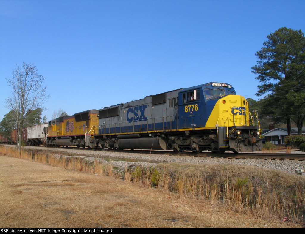 CSX 8776 holds down the track